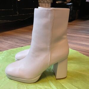 Hey Girl by Corkys Ivory Boot